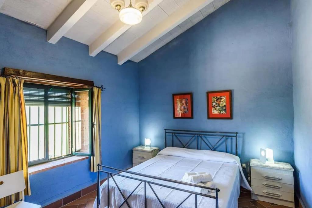 Villa Casa Cortijo En Dehesa Sierra Leon La Puebla de los Infantes Esterno foto