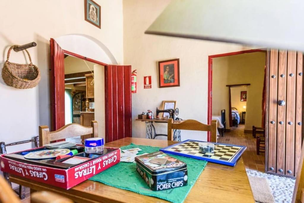 Villa Casa Cortijo En Dehesa Sierra Leon La Puebla de los Infantes Esterno foto